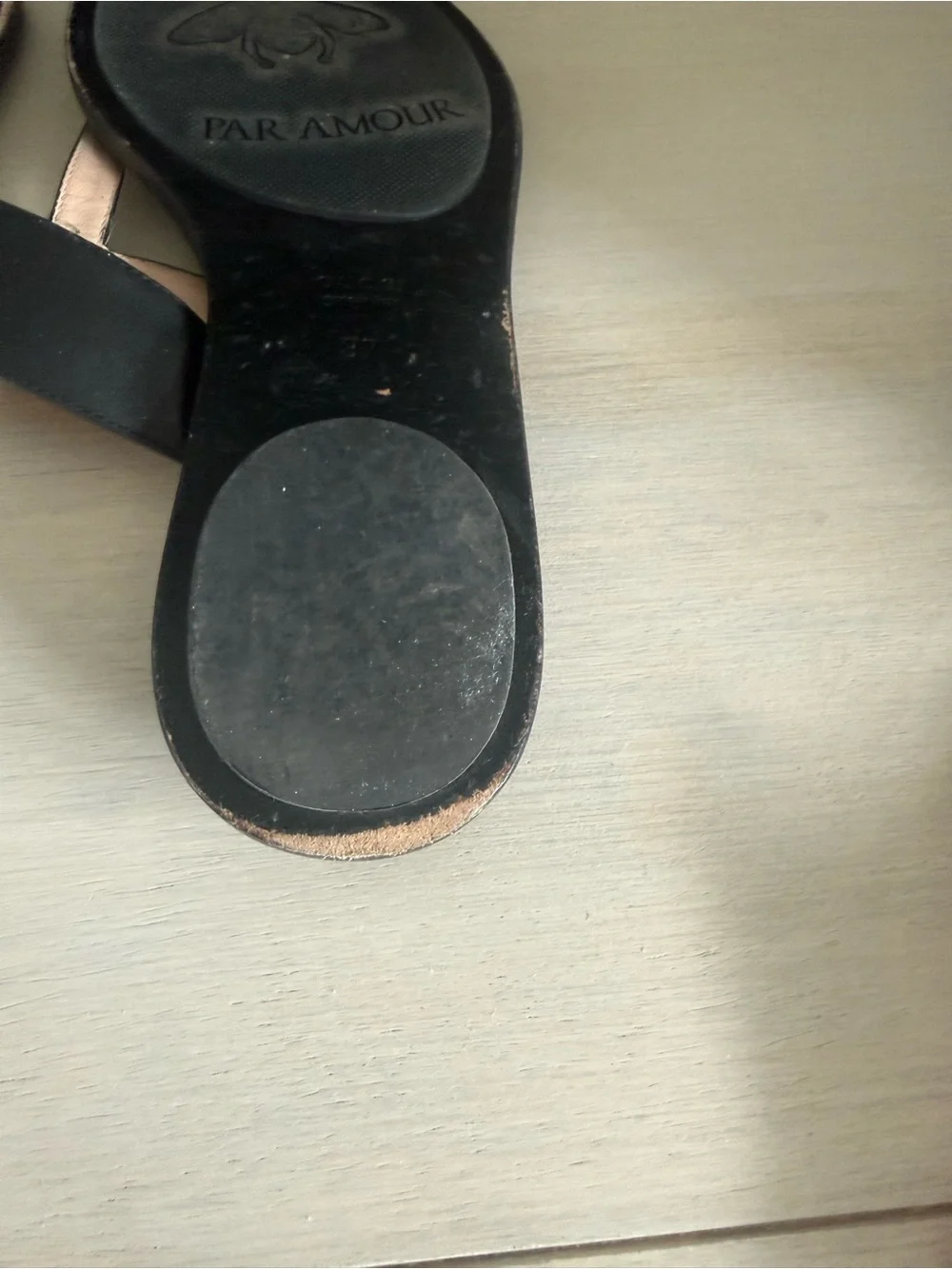 Authentic Gucci Black Leather GG Gold-Logo Thong Sandals